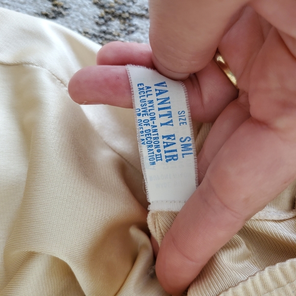 VTG Vanity Fair Slip - Picture 4 of 7